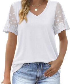 Casual V Neck T Shirts for Women Lace Short Sleeve Curved Hem Tops Loose Fit